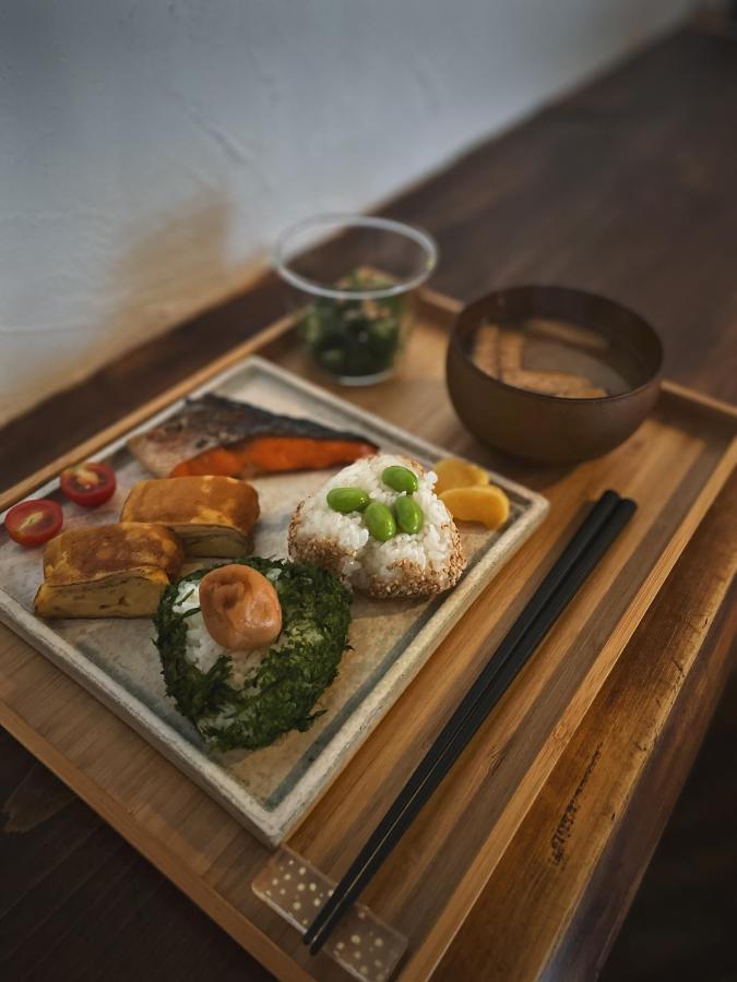 島ぐらしカフェchigoohagoo 男性のみ宿泊不可 Couples & Single Females Only Oshima Exterior photo